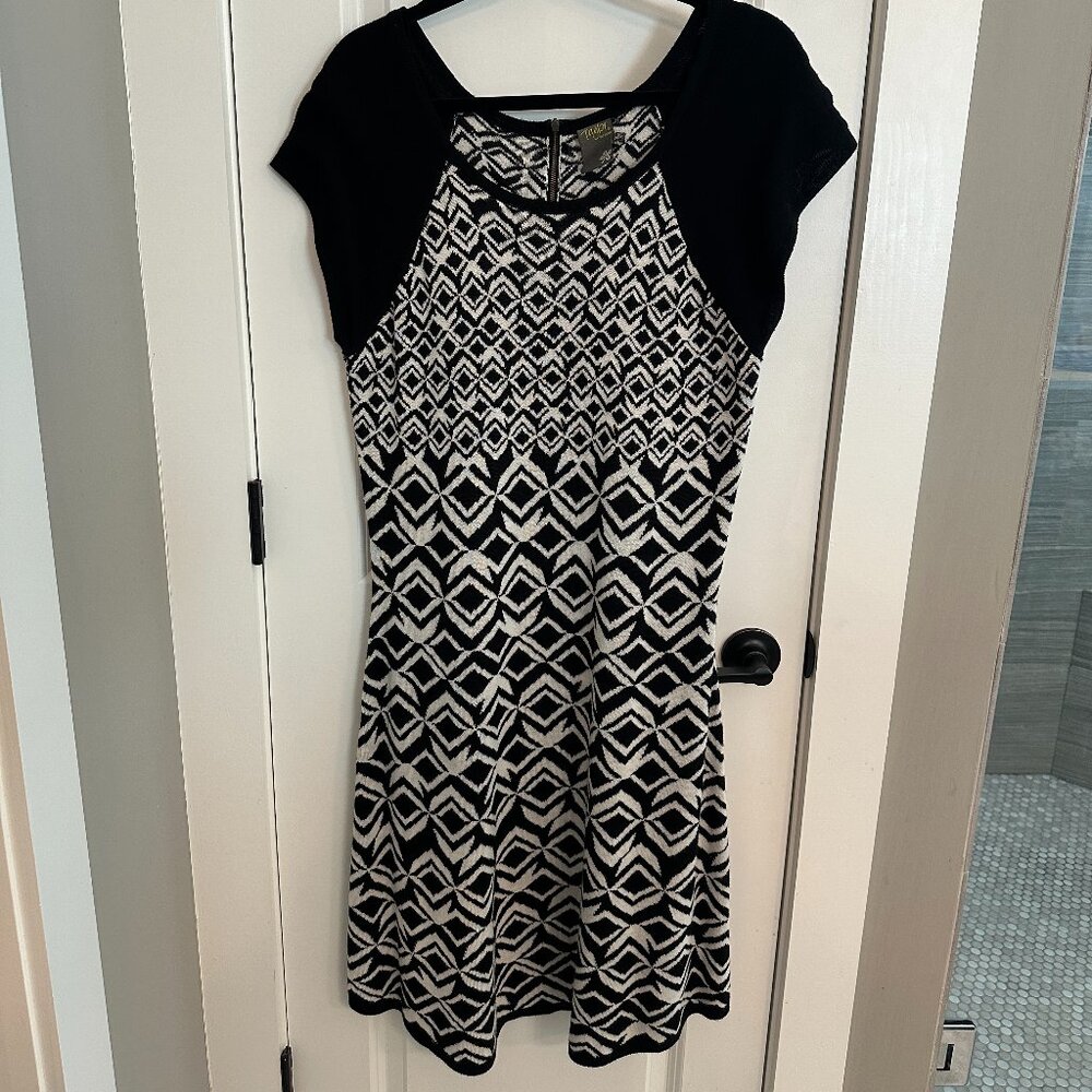 TAYLOR Cap Sleeve Knit Dress 1X